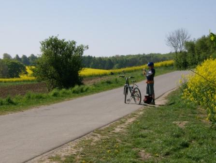 2007 Jungschar Radtour nach Preetz Helmkontrolle