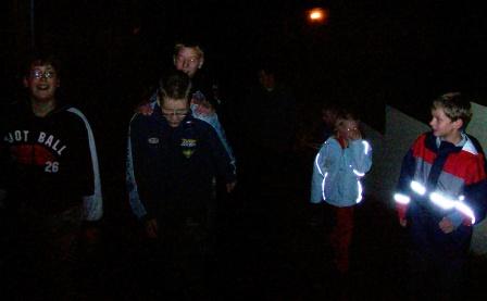 2007 Jungschar Gemeindehauswochenende Nachtwanderung