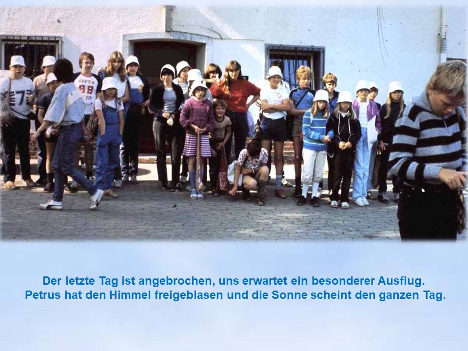 1983 Sommerfahrt Bad Salzdetfurth Sammeln vor der DJH