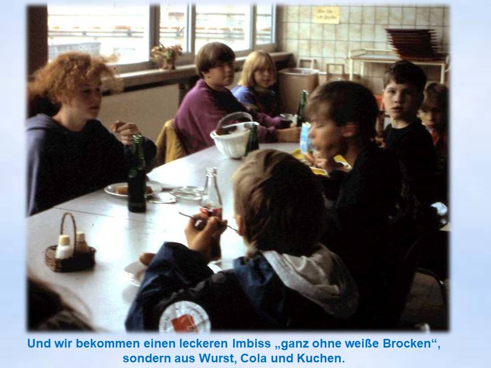 1993 Bodenwerder Rigipswerk Kinder in der Werkskantine