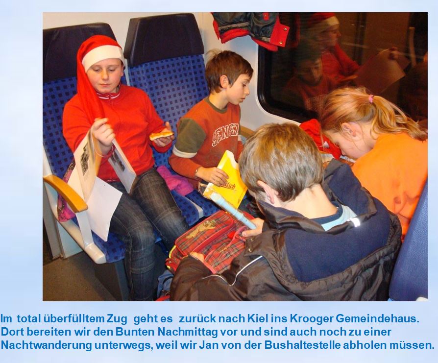 2008 Lübeck Adventsausflug Rückfahrt Kinder im Zug