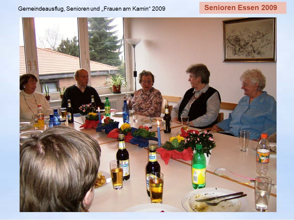 2009 Senioren im Kaminzimmer Gemeindehaus Kroog Advent