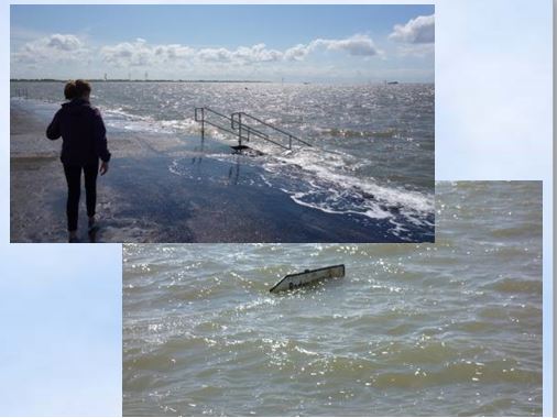 2015 Husum Badestelle Dockkoog Flut überschwemmt Schild