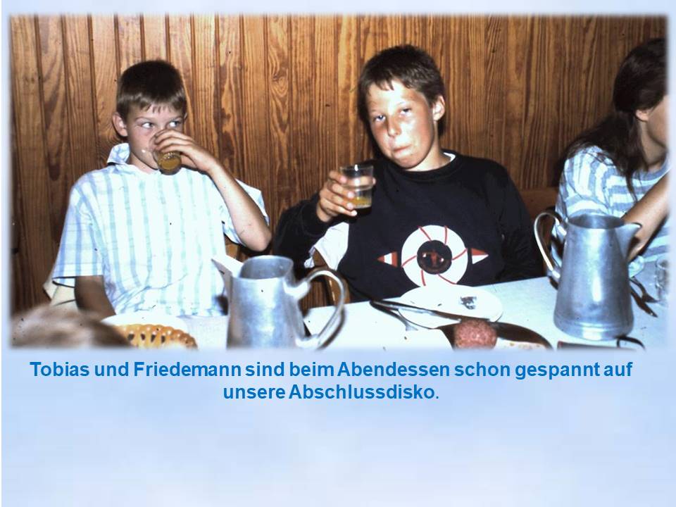 1989  Abendessen DJH  Gandersheim