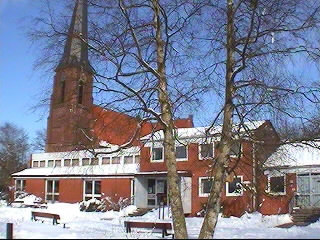 2001 Gemeindehaus Maria-Magdalenen im Schnee