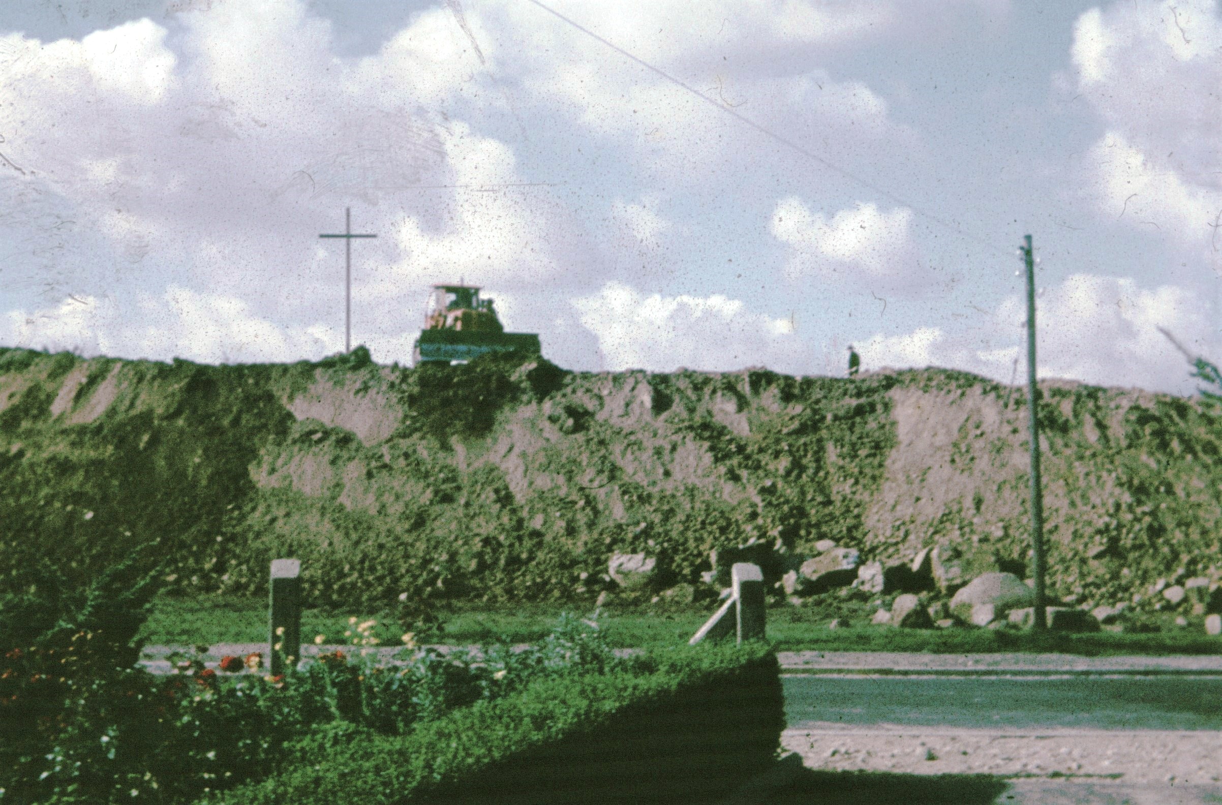 Baustelle Schaufellader Kirchberg Stephanuskirche Kiel 