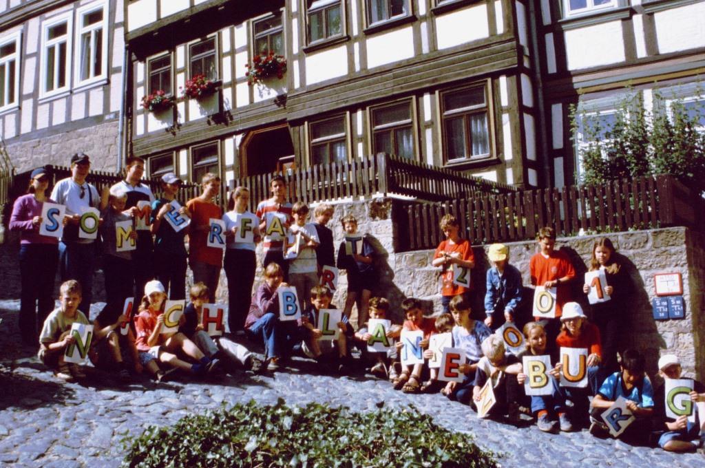 2001 Sommerfahrt Blankenburg Gruppenbild